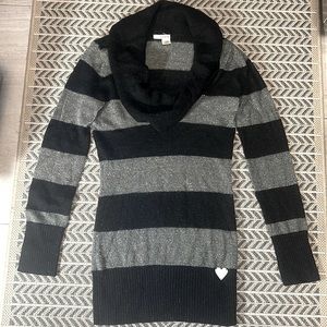 Sparkly cowl neck DKNY tunic sweater, Sz M